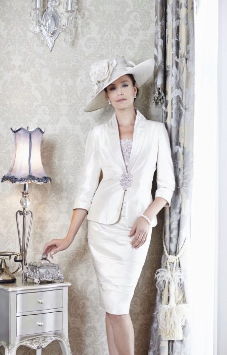 Wedding suit for mature brides