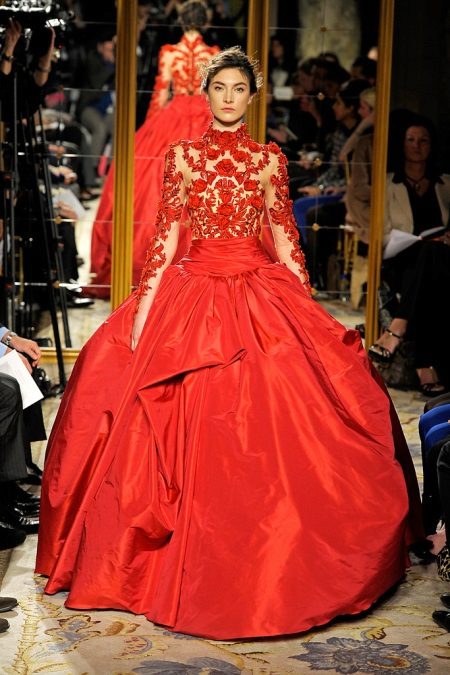 Red Closed Wedding Dress