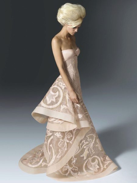 Evening dress beige with lace