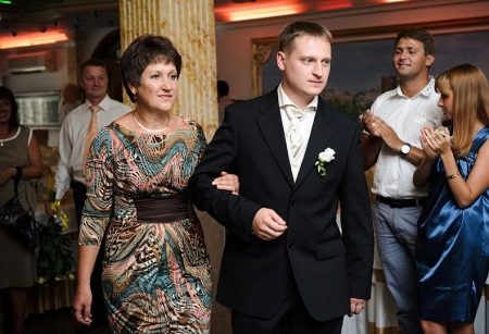 Evening dress for mother of the groom from natural fabrics