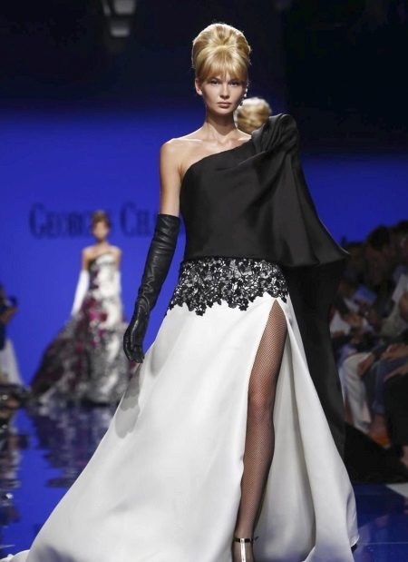 Evening dress in a floor with one sleeve