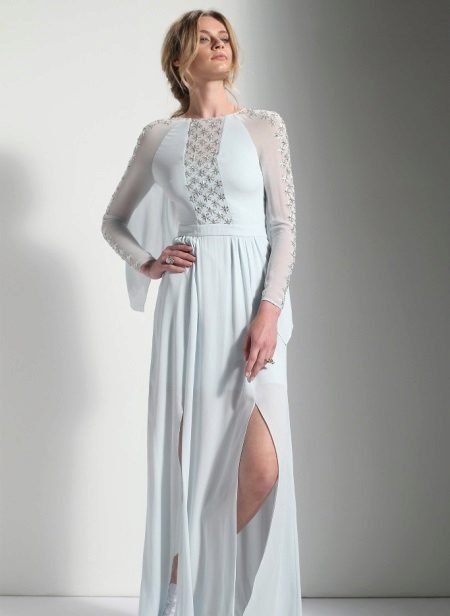 Evening dress with raglan sleeves to the floor
