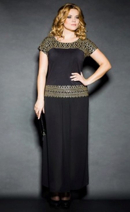 Elegant evening dress with top and skirt