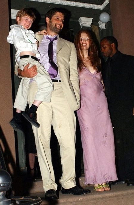 Julianne Moore Wedding Dress