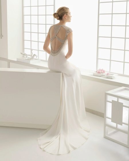 Wedding dress 2016 with an open back