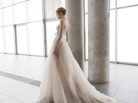 Wedding dress with beige ayvory