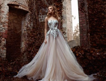 ชุดราตรี A-silhouette 2016