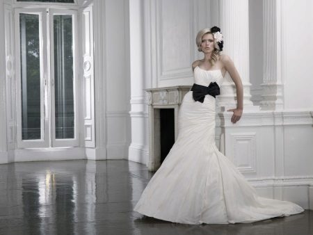 Black Belt Wedding Dress