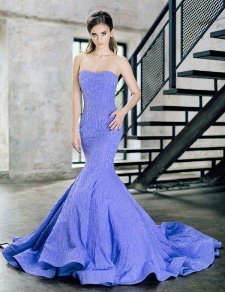 Dress festive evening fish