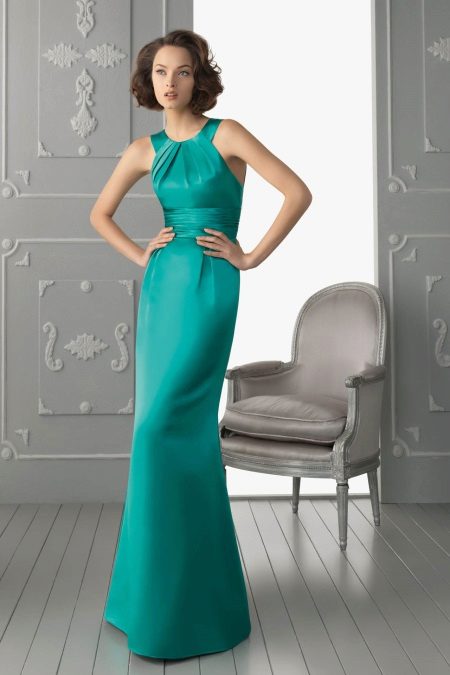 Evening dress in the Greek style