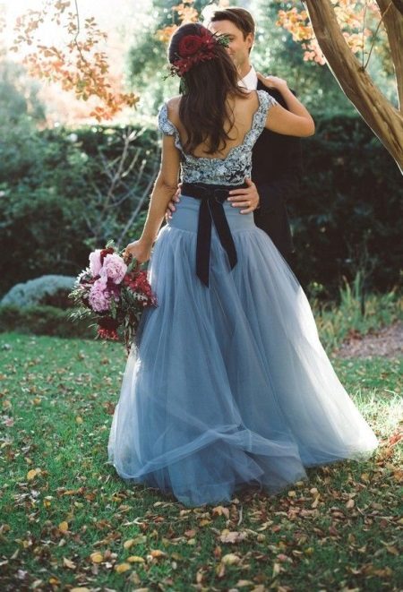 Dark blue dress