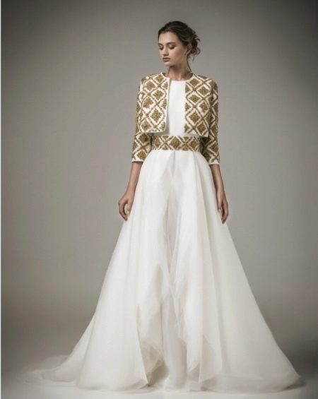 Bolero with embroidery