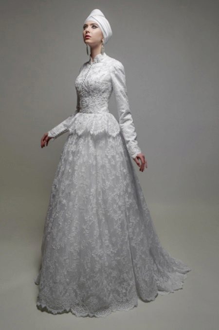 Wedding hijab from tulipy lace with basky