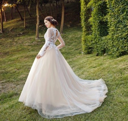 Ivory Color Wedding Dress