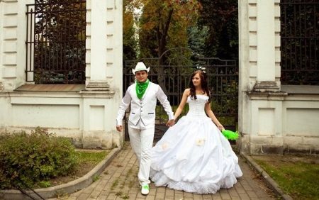 Petticoat visible from under a dress