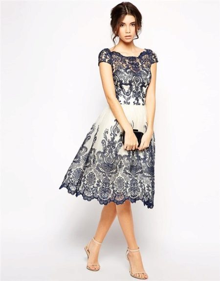 Milk dress with dark blue