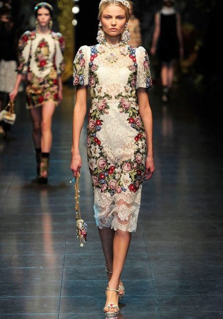 Dress in Russian style with embroidery and lace, medium length, with a modern twist