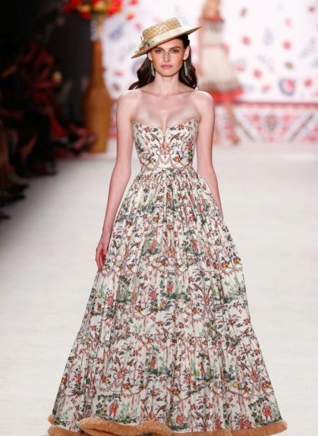 Evening vintage color dress