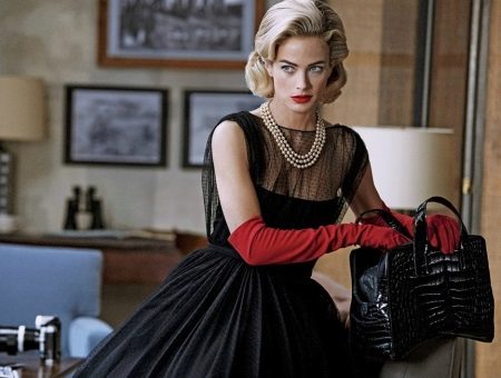 Accessories for vintage dress