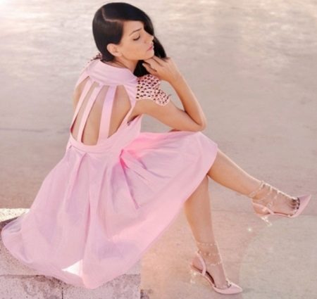 Pink Dress Accessories