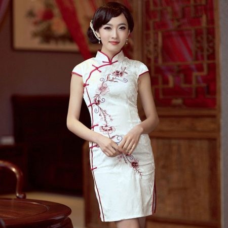 Dress qipao as a uniform
