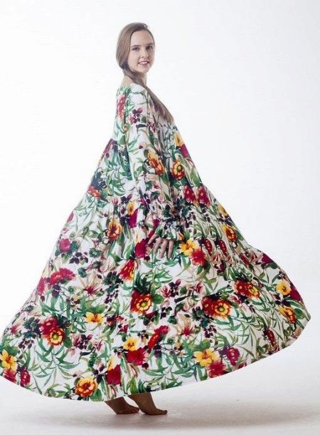 Long floral dress from the staple in the folk style