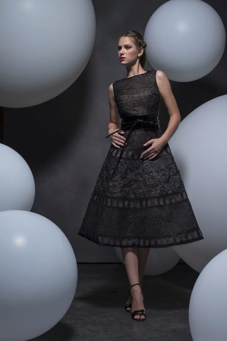 Dress in the style of style gray