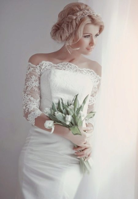 Wedding hairstyle to dress case