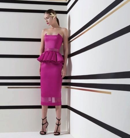 Shoes under the dress strapless