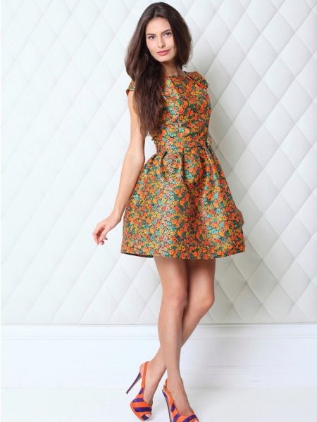 Figure on a dress with a bell skirt