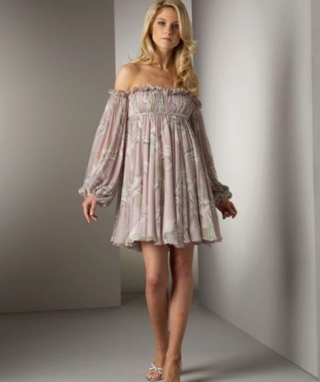Empire style short dress with sleeves