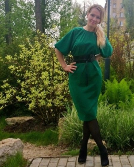 Dress with cap sleeves autumn