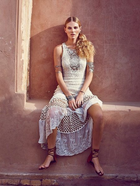 Decorations for lace dress in boho style