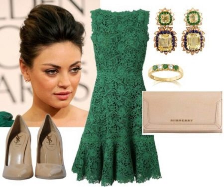gold jewelry to green dress