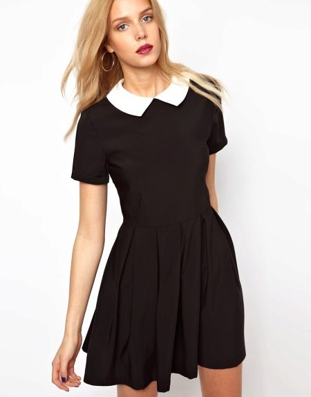 Accessories for school dress for high school girls