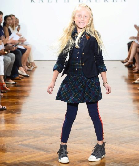 Sneakers for school dress for girls