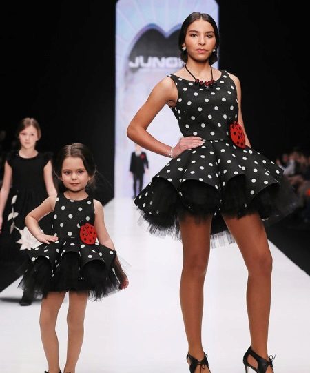 Christmas dress for girls in the family look