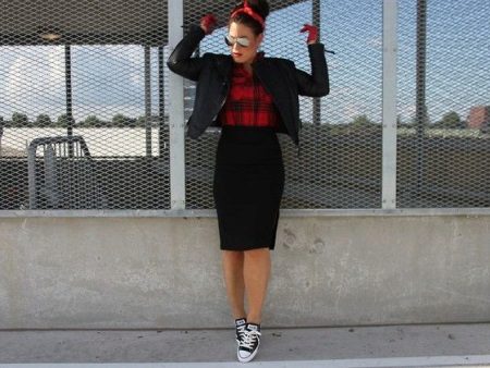 Straight high waist skirt