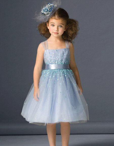 Bezel to a gorgeous lush dress for a girl