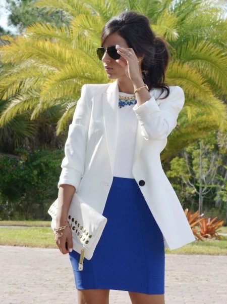 Blue pencil skirt - business image