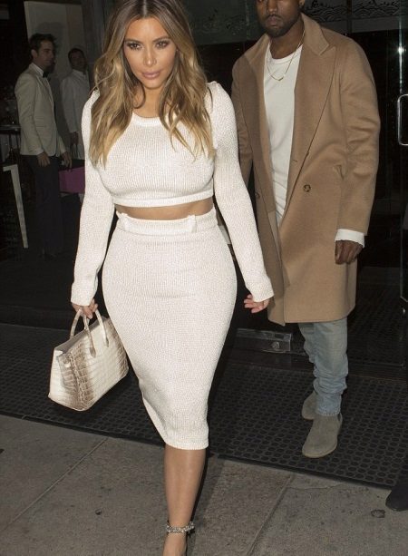 White skinny skirt below the knee