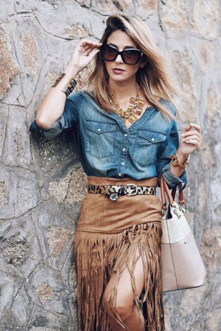 Suede sand skirt with denim shirt
